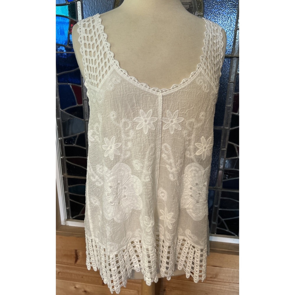 POL White Embroidered Tank Top Lace Trim One Size Fits Like Medium Large